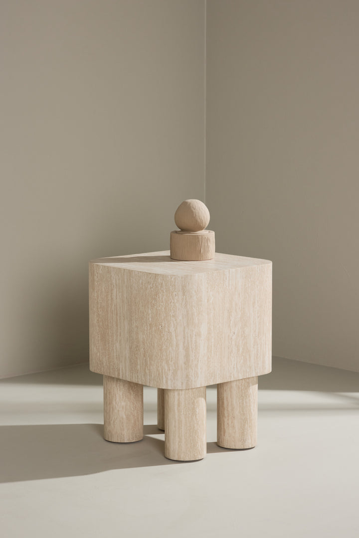 Sidebord Klirou
